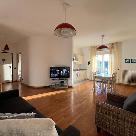 Dea Apartments อัลเบงกา ภายนอก รูปภาพ